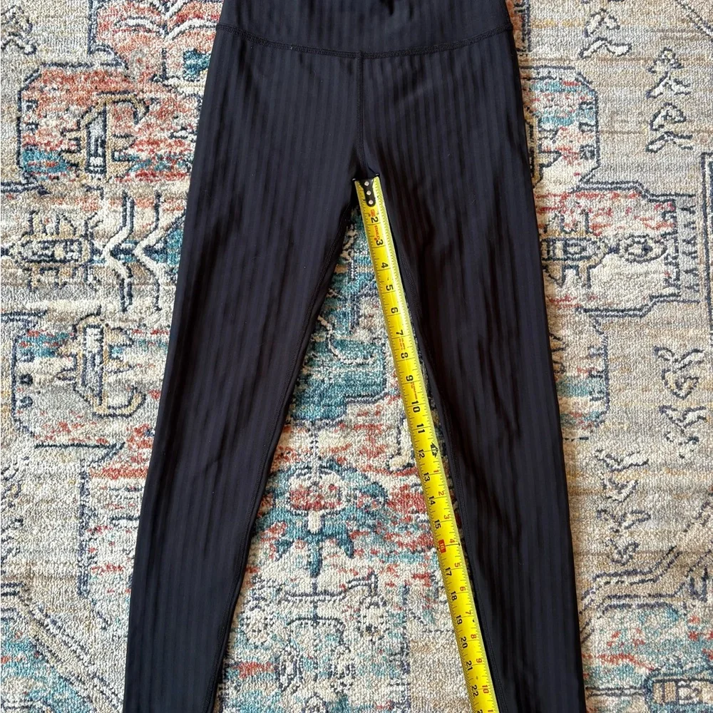 Beyond Yoga Black Striped Leggings - Picture 5 of 7